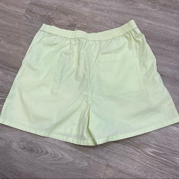 Bp Sweat Shorts in Lime Summer Lightweight Cooton - Picture 5 of 6